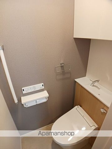KURA・保田窪本町の内装写真