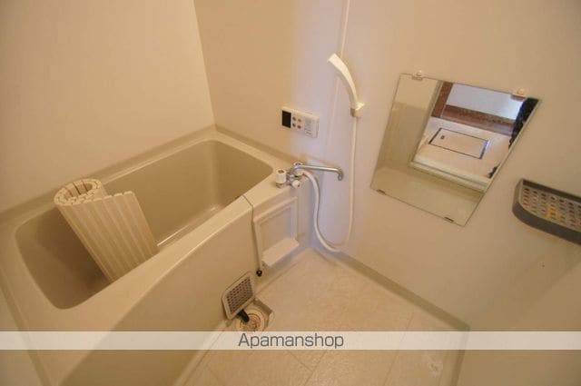 クレストの内装写真