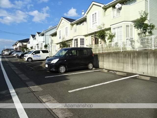フレッシュヒルズ紅梅谷IIIの外観写真