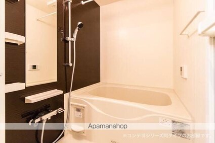 モア[1LDK/40.14m2]のバス