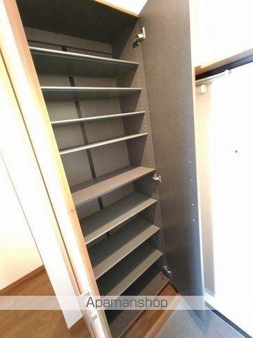 エドモントンの内装写真