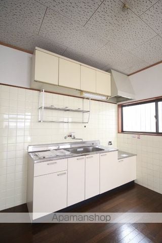伊島町1丁目14-14戸建ての内装写真