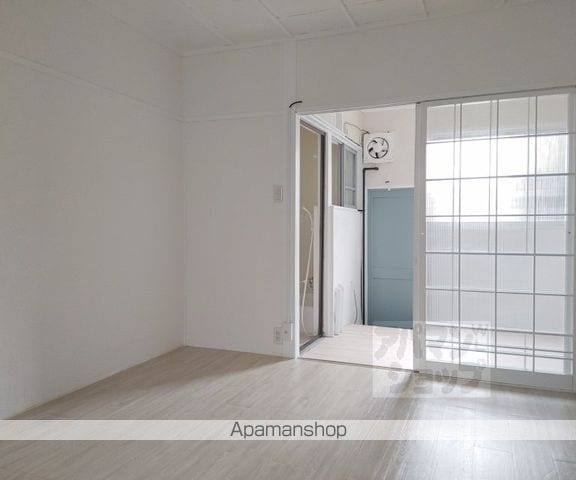 淀美豆町270-26貸家の内装写真
