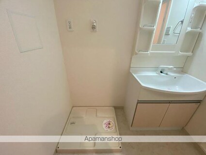 ヴェルジェⅡ　[1LDK/53.82m2]の内装1