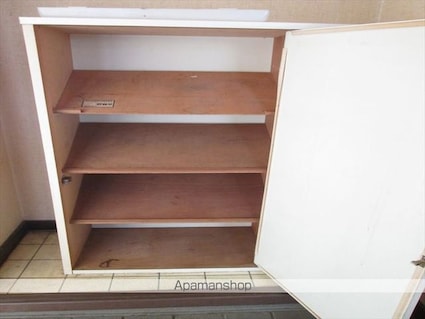 ハイツ福江[2DK/41.72m2]の玄関