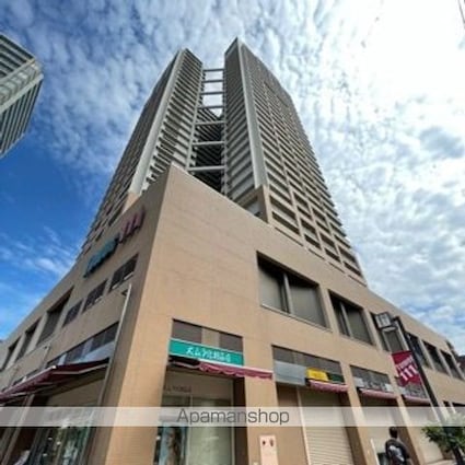 ＴＯＷＥＲ・１１１[3LDK/76.07m2]の外観2