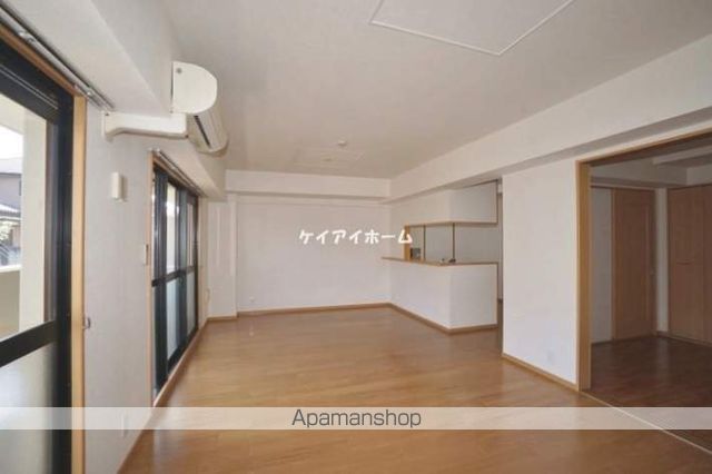 サニーレジデンス YKの内装写真