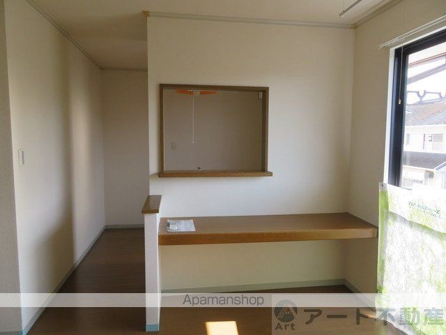 ハイブリッジ B棟の内装写真