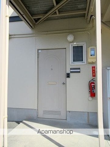コーポラス梅田の玄関写真