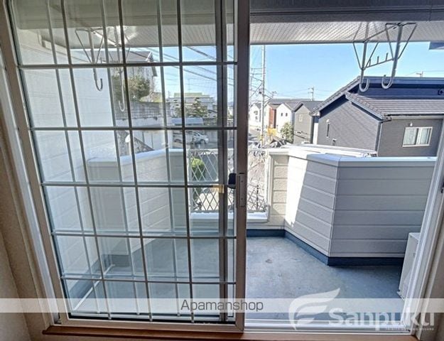 レジデンス淡路 Aの内装写真