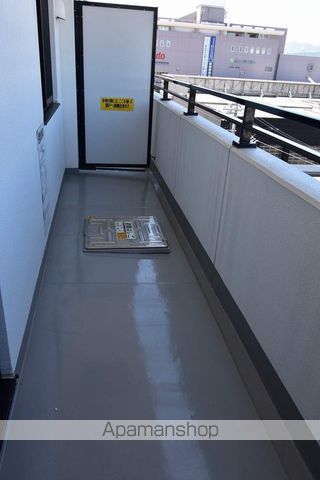 F114の内装写真