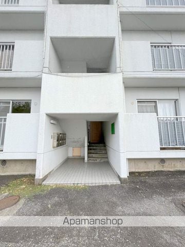 EKビルIIの玄関写真