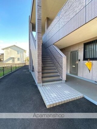 ステイブル円座　[2LDK/57.85m2]のエントランス