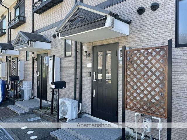 ブランシェ桐林Bの玄関写真
