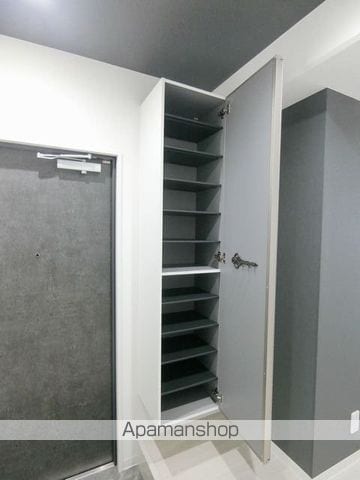 エヌエムキャトフヴァンサンクの内装写真