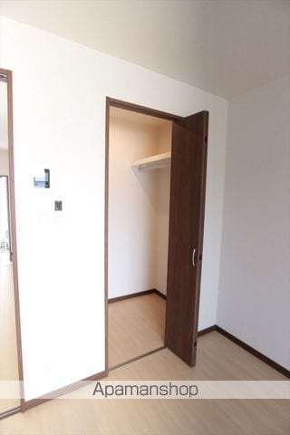 グランハイツ栄町の内装写真