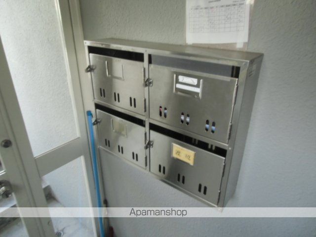 フロスティ月寒東の玄関写真
