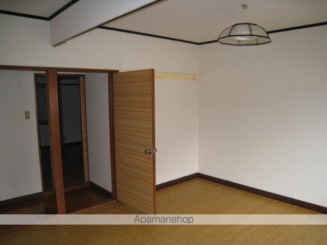 ガーデンハウス南郷IIの内装写真
