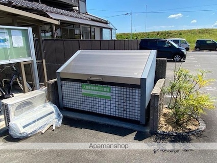 Ｚｅｎ[3LDK/75.54m2]の共用部2