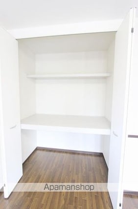 フォブール司Ⅱ[2LDK/68.49m2]の収納