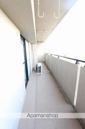 サン・ヴァリー１１５[3DK/64.7m2]のバルコニー