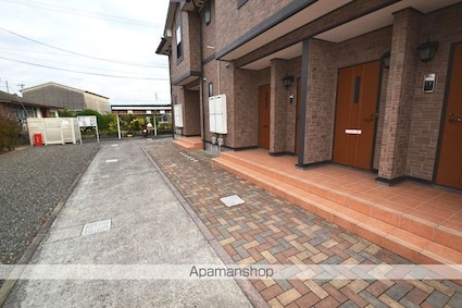 熊本県八代市中北町[2LDK/50.27m2]のエントランス3