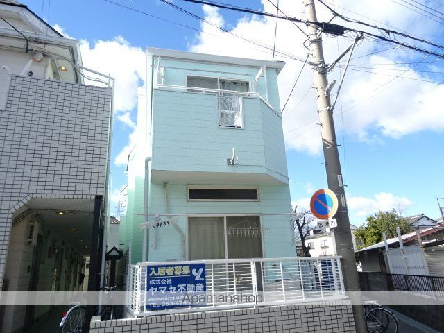 ネオパレスの外観写真