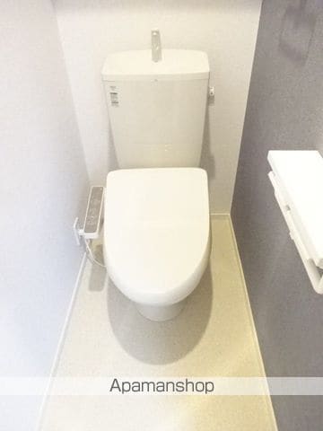 シャイニーの内装写真