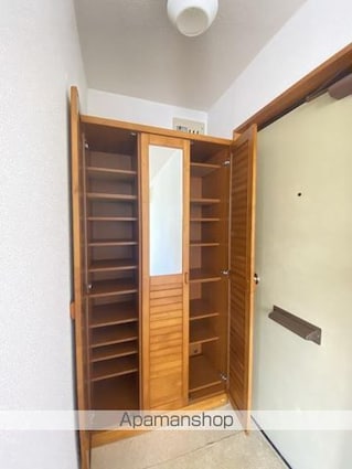 メゾン葛西[1R/21m2]の収納
