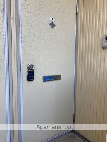 プレイス田町の玄関写真