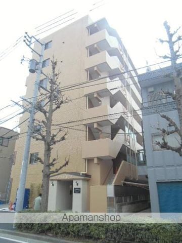 GRANDIRの玄関写真