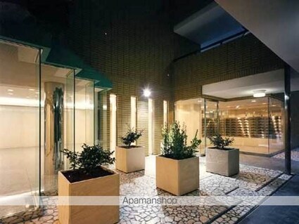 赤坂アパートメント[3LDK/86.08m2]の外観3