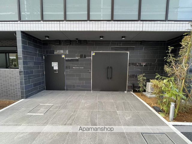 RELUXIA綾瀬の玄関写真