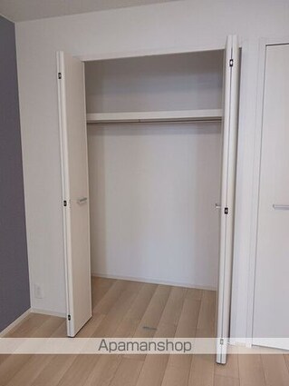 フィオーレ[1LDK/42.38m2]の収納