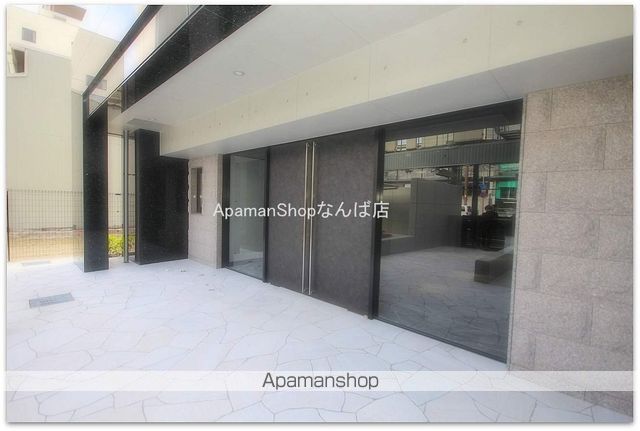 S−RESIDENCE日本橋QUALIERの玄関写真