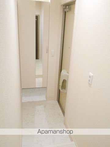 グランテリア楽々園Wの内装写真