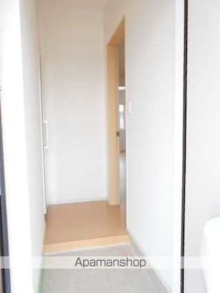 愛媛県新居浜市坂井町３丁目[1LDK/37.93m2]の玄関