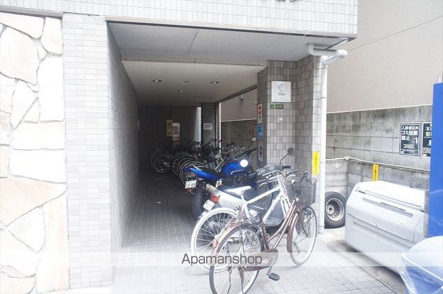 中市マンションの玄関写真