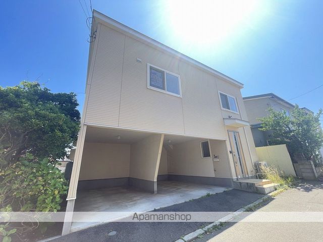 函館市電本線湯川線 市役所前駅 徒歩9分 2階建 築13年の外観写真