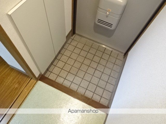 シャンパーニュ日之出の内装写真