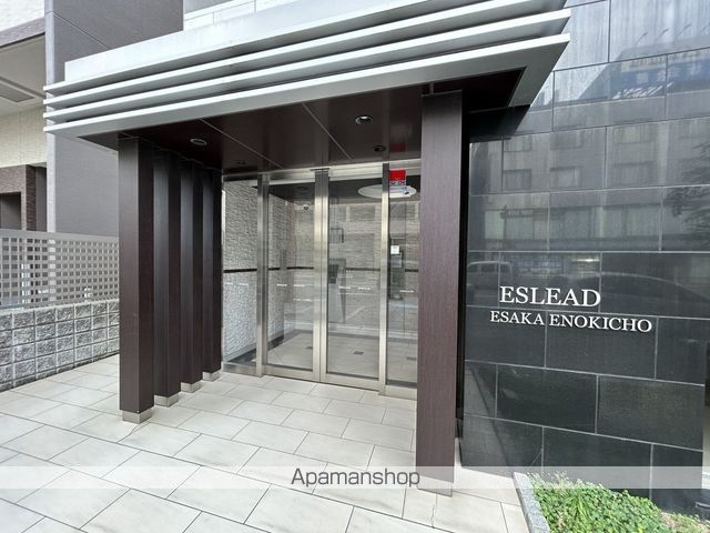 エスリード江坂江の木町の玄関写真