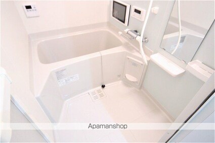 ＭＡＹＦＡＩＲ　ＨＯＮＭＡＣＨＩ　ＰＲＥＭＩＵＭ[1LDK/33.14m2]のバス