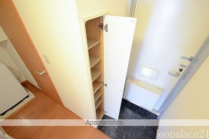 レオパレスエレガンテ[1K/19.87m2]の収納