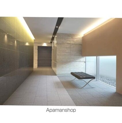 コンフォリア東新宿ステーションフロント[2LDK/47.16m2]のロビー1