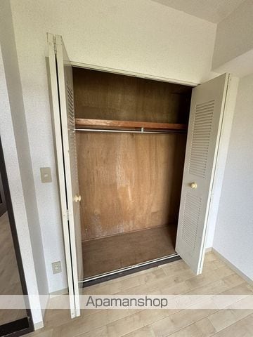 フォンティーヌ小高弐番館の内装写真