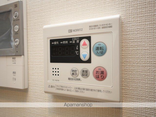 コンフォリア新大阪宮原Qの内装写真