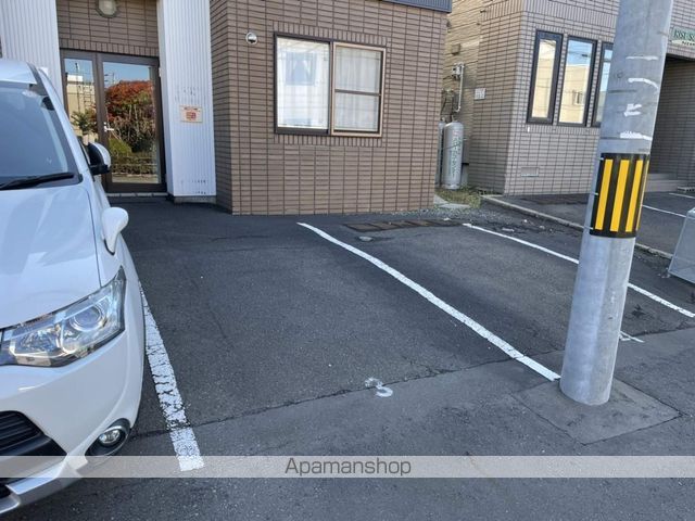 シャネル中井のその他写真