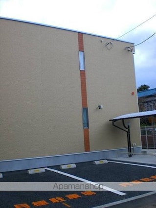 レオネクストサニーヒル五ノ坂[1LDK/43.06m2]の駐車場