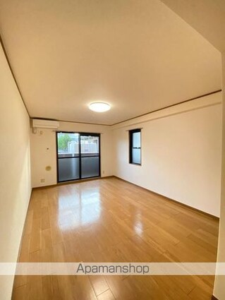 マーヴェラス太田[1K/30.09m2]のリビング・居間