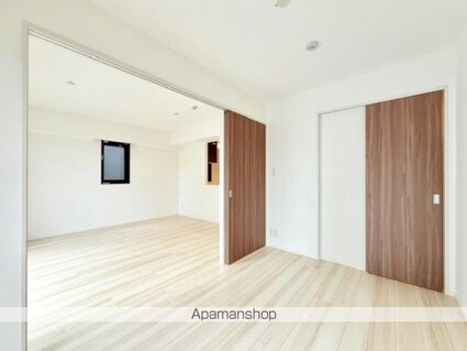 Ｓｏｌａｓｔ　Ｓｑｕａｒｅ綾瀬[2LDK/56.84m2]のリビング・居間6